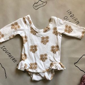 Long sleeve ruffle bodysuit / Kate Quinn